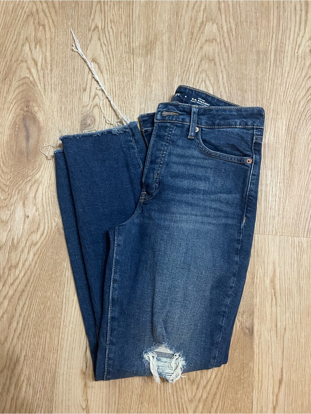Old Navy Dark Blue Distressed Ankle Jeans